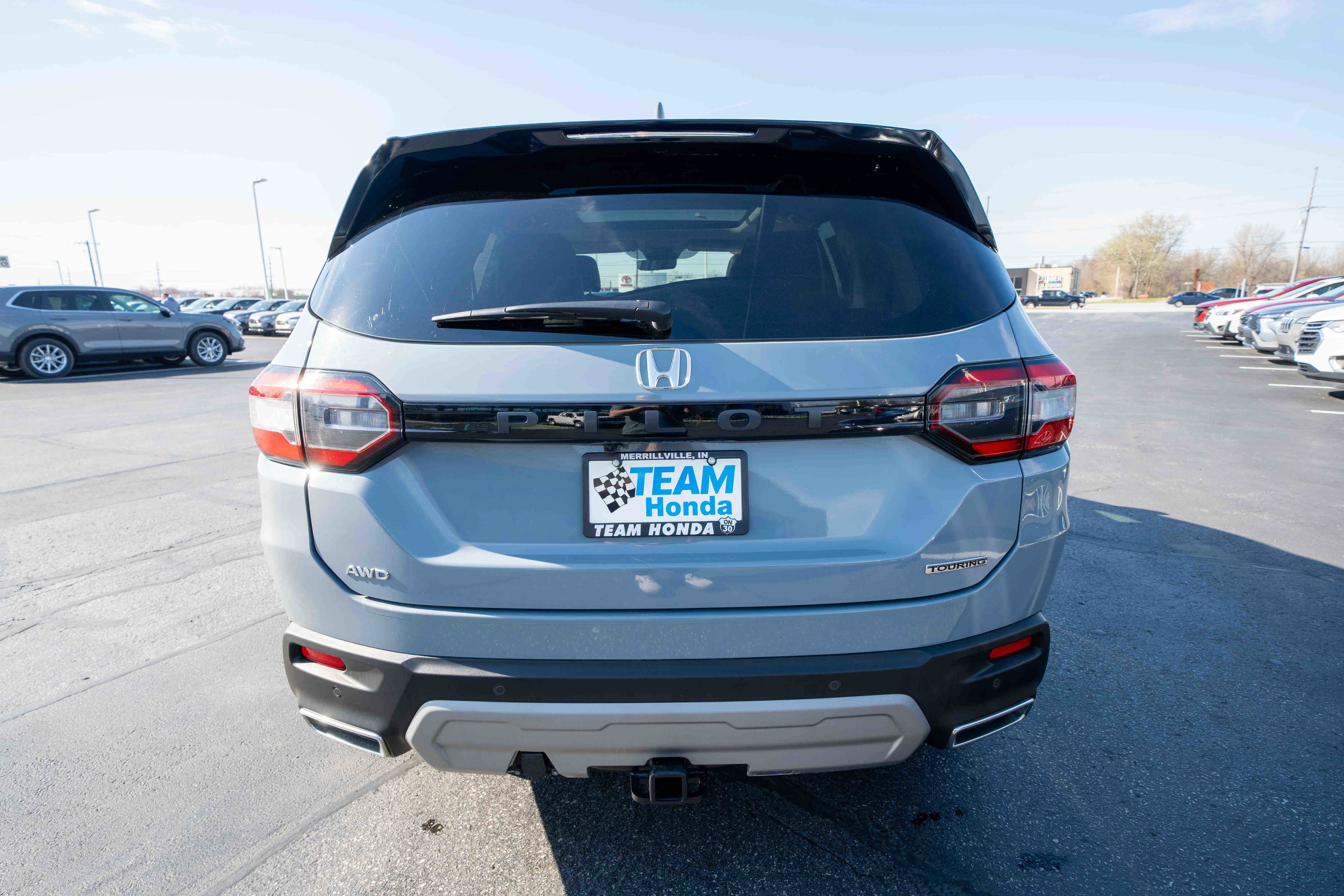 Used 2025 Honda Pilot Touring image 5