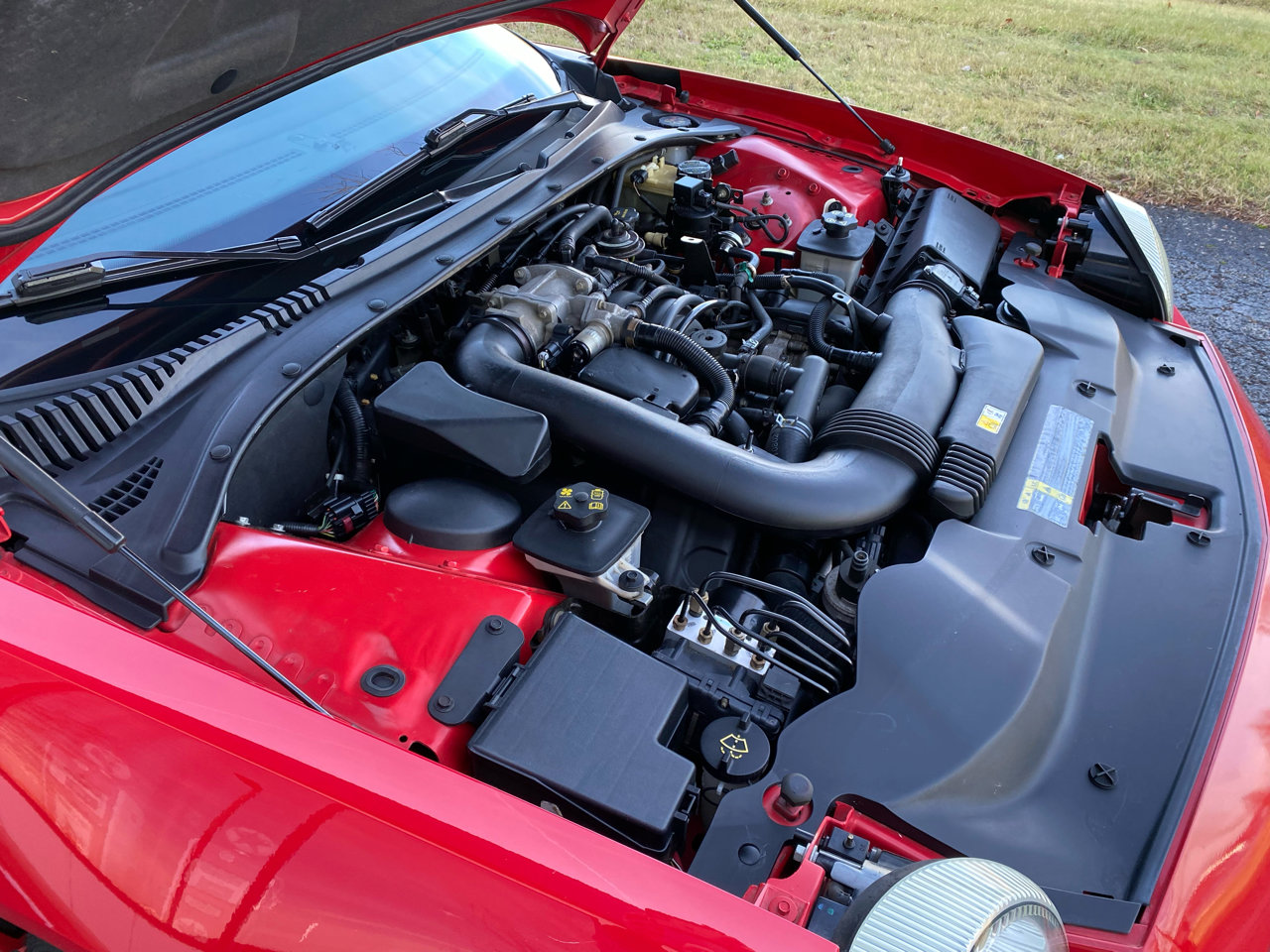 Used 2002 Ford Thunderbird Deluxe image 33