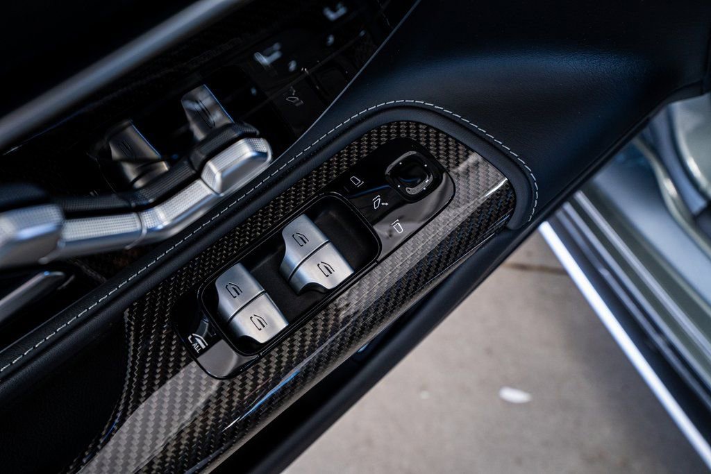 Used 2023 Mercedes-Benz SL 43 AMG image 40