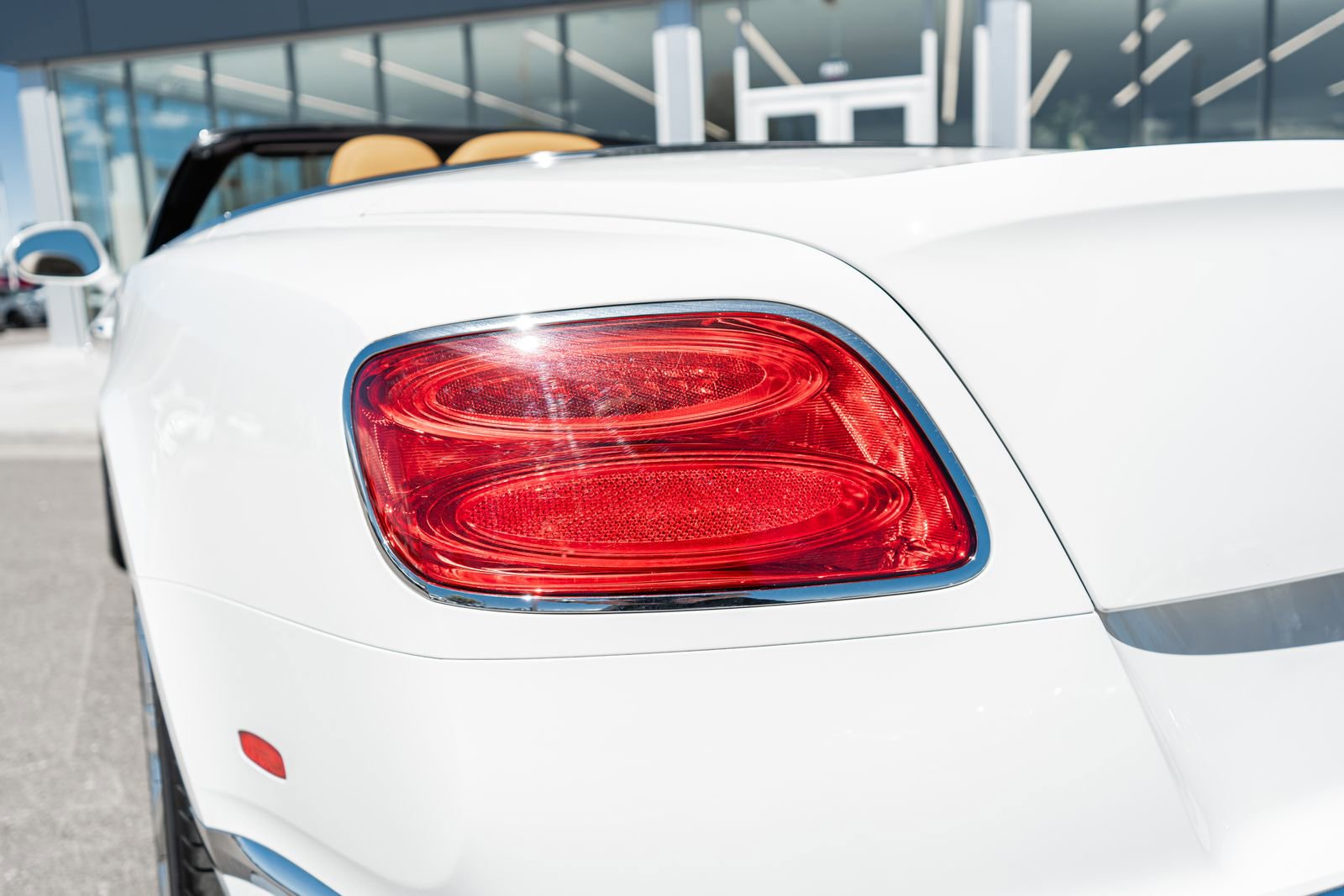 Used 2016 Bentley Continental GT image 12