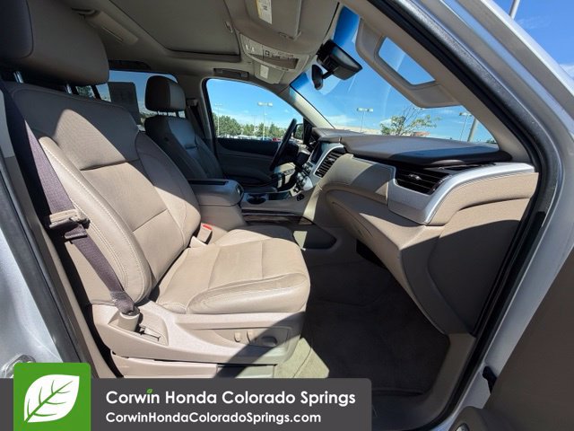 Used 2019 GMC Yukon XL SLT w/ Open Road Package AWD/4WD image 32