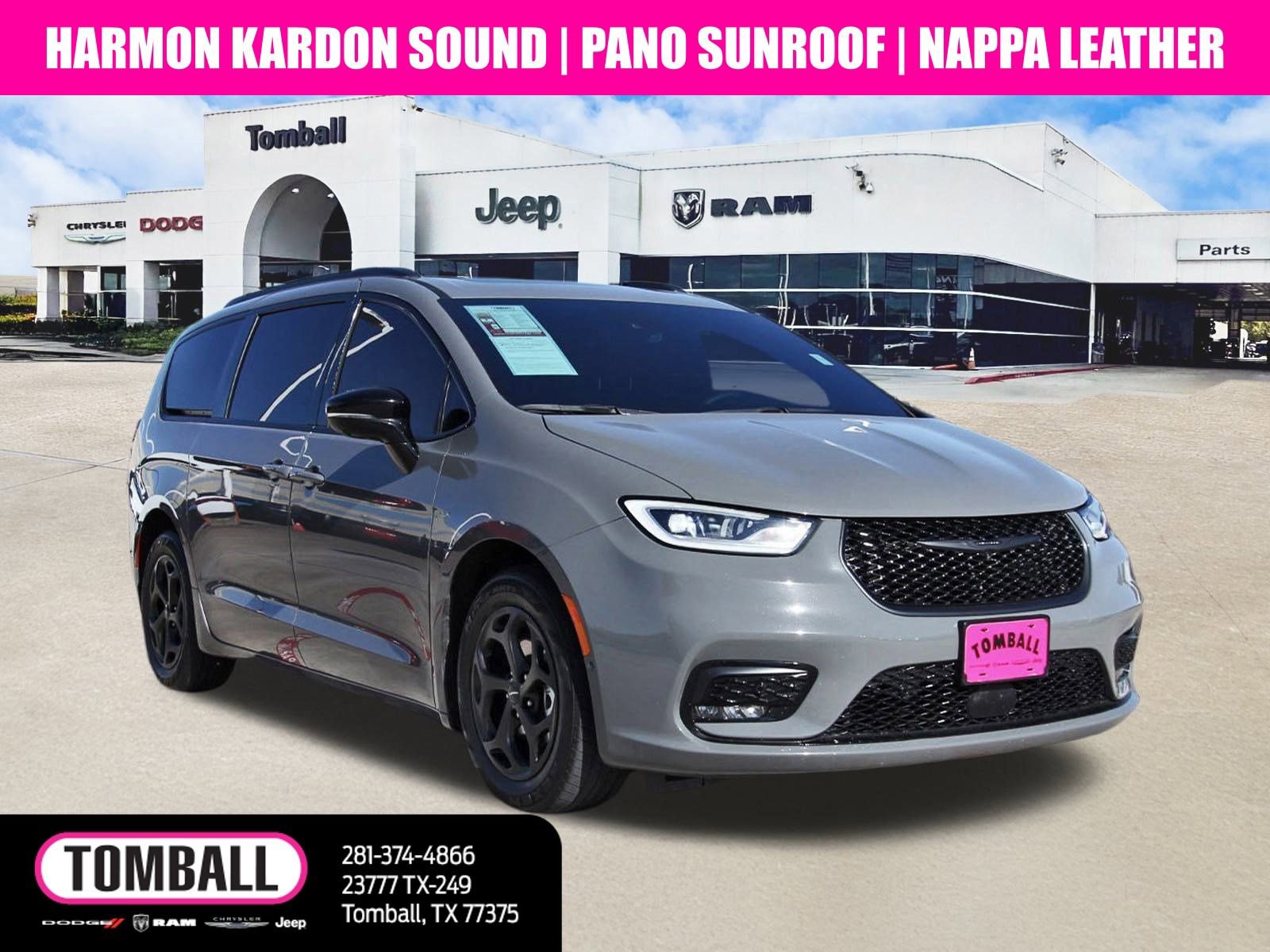 Used 2024 Chrysler Pacifica Premium image 1