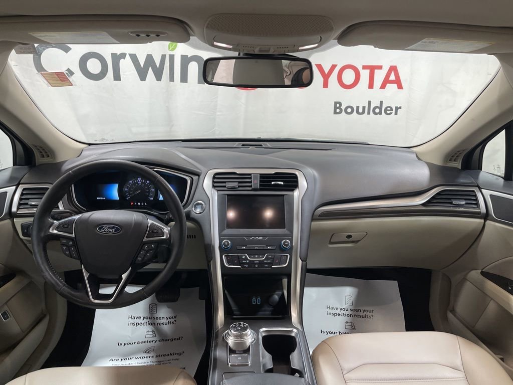 Used 2019 Ford Fusion SEL image 16