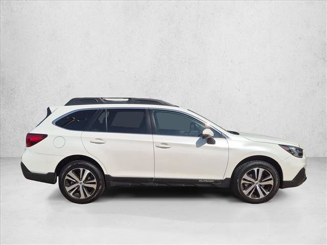 Used 2019 Subaru Outback 2.5i Limited AWD/4WD image 4
