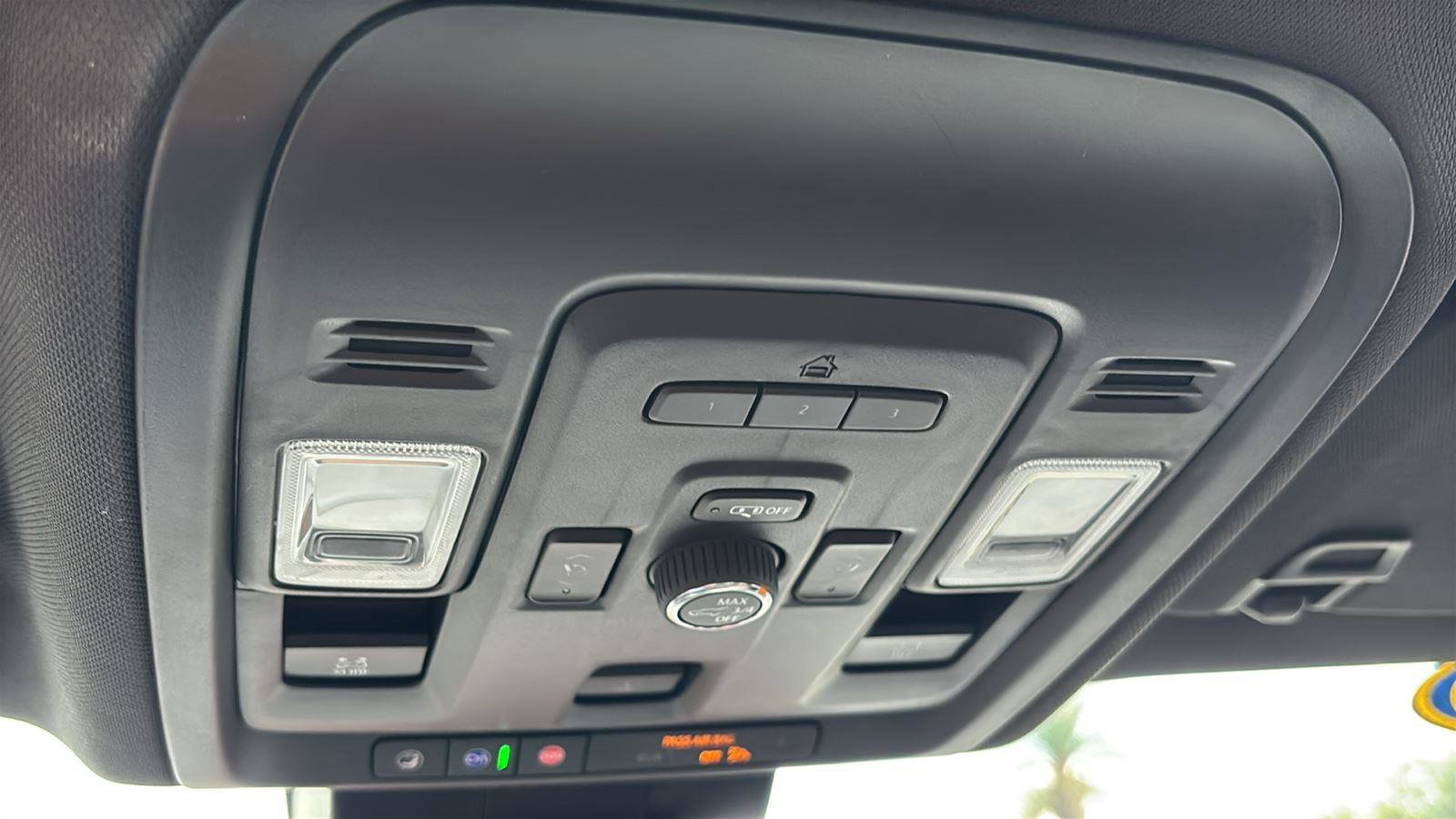 Certified 2024 GMC Yukon XL AT4 w/ Technology Package image 39