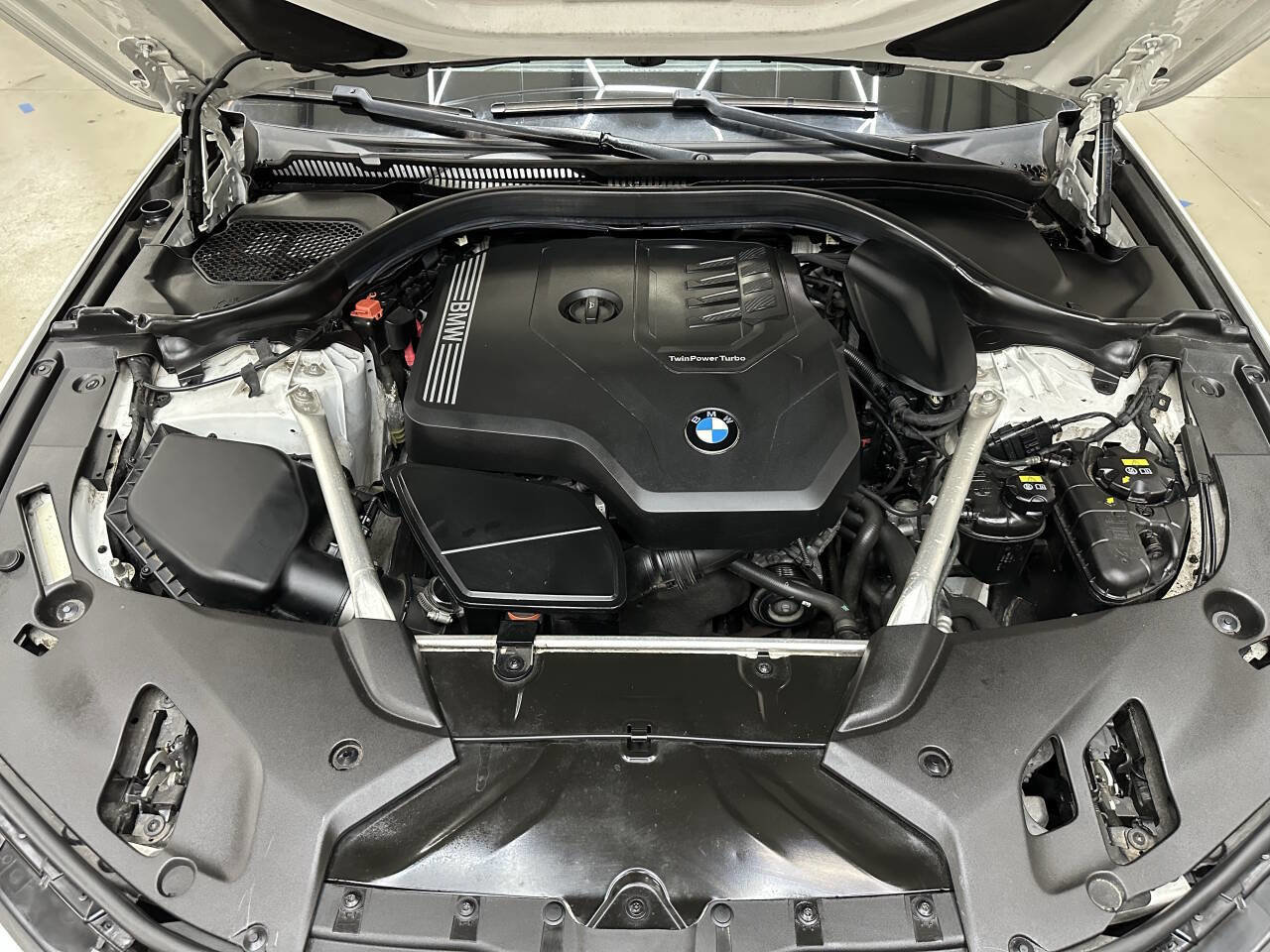 Used 2020 BMW 530i w/ Convenience Package image 7