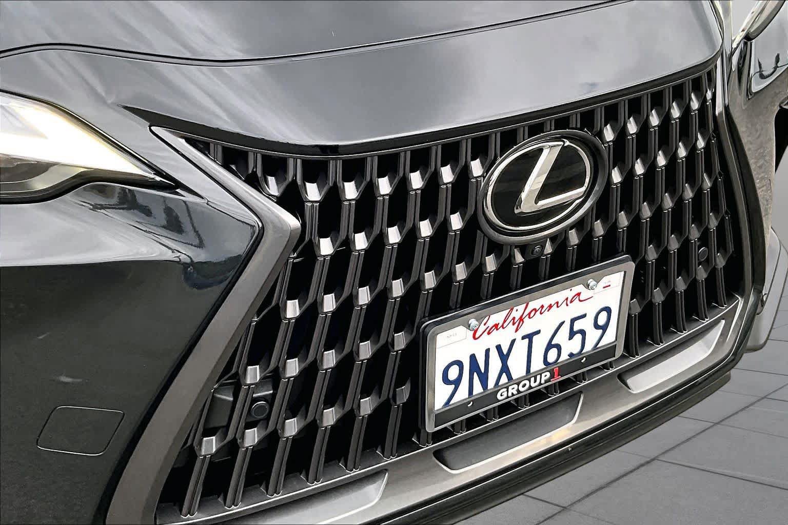 Certified 2025 Lexus NX 350 AWD w/ Accessory Package (2T) image 27