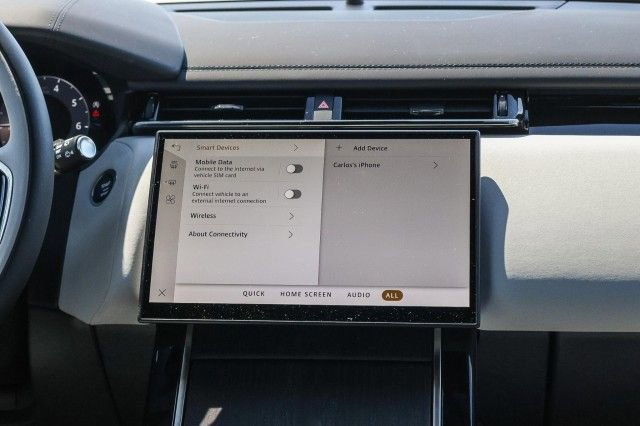 New 2026 Land Rover Range Rover Velar Dynamic SE image 16