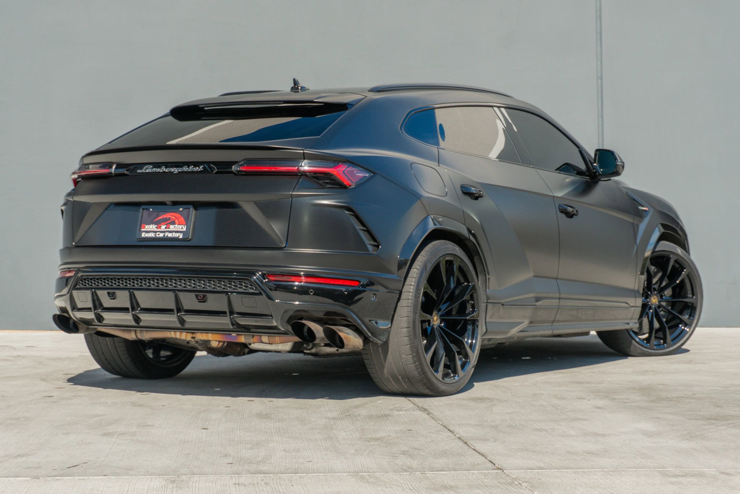 Used 2021 Lamborghini Urus image 7