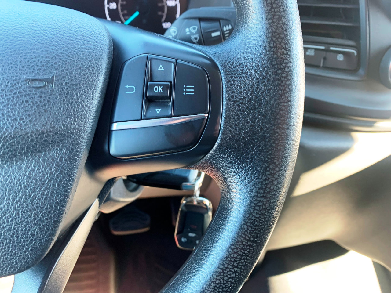 Used 2021 Ford Transit 250 148 High Roof Extended w/ Parcel Delivery Package image 9