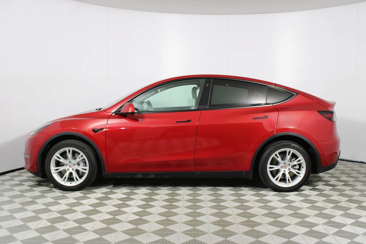 Used 2022 Tesla Model Y Long Range AWD/4WD image 12