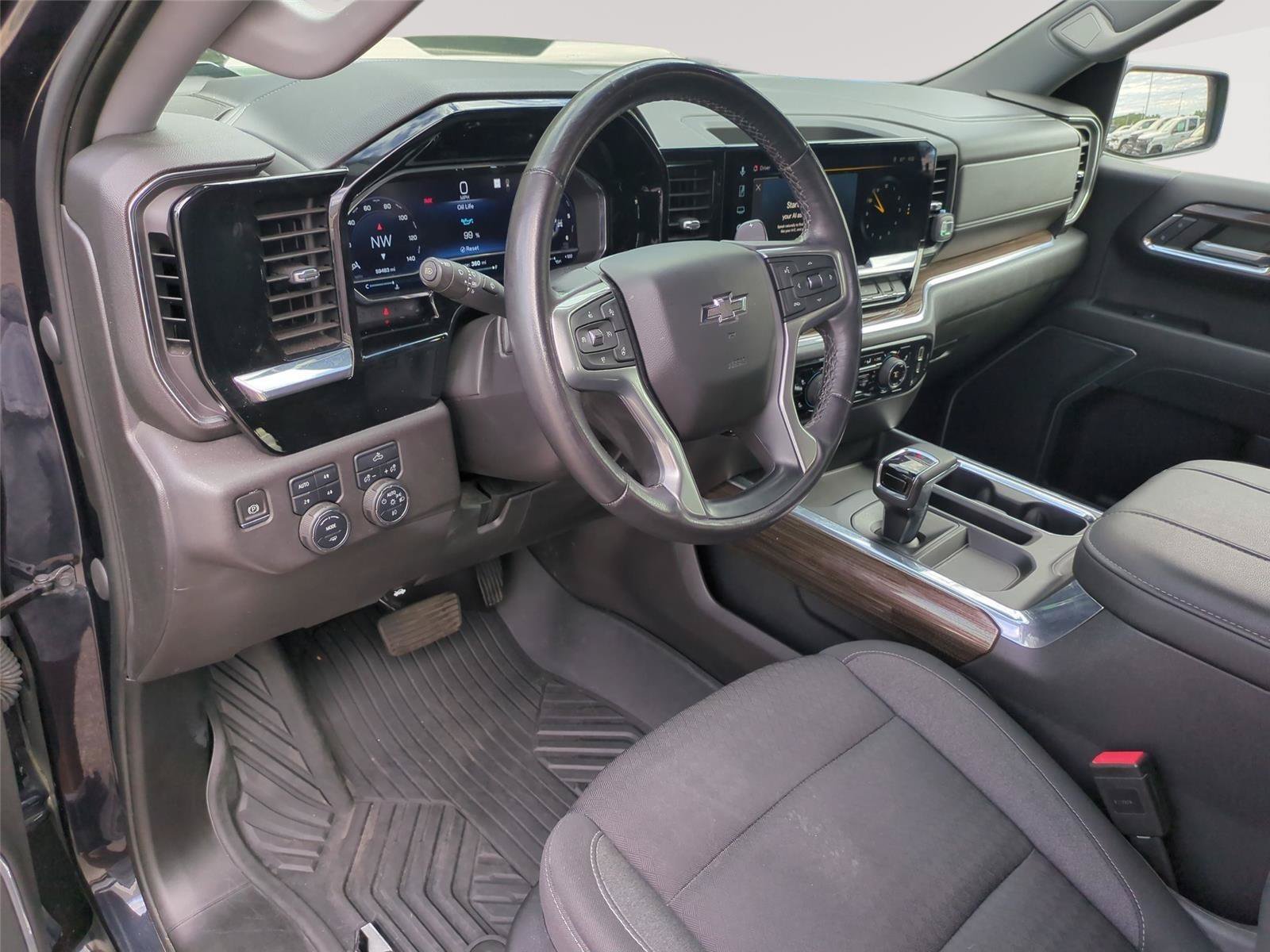 Used 2023 Chevrolet Silverado 1500 LT Trail Boss w/ Protection Package AWD/4WD image 17
