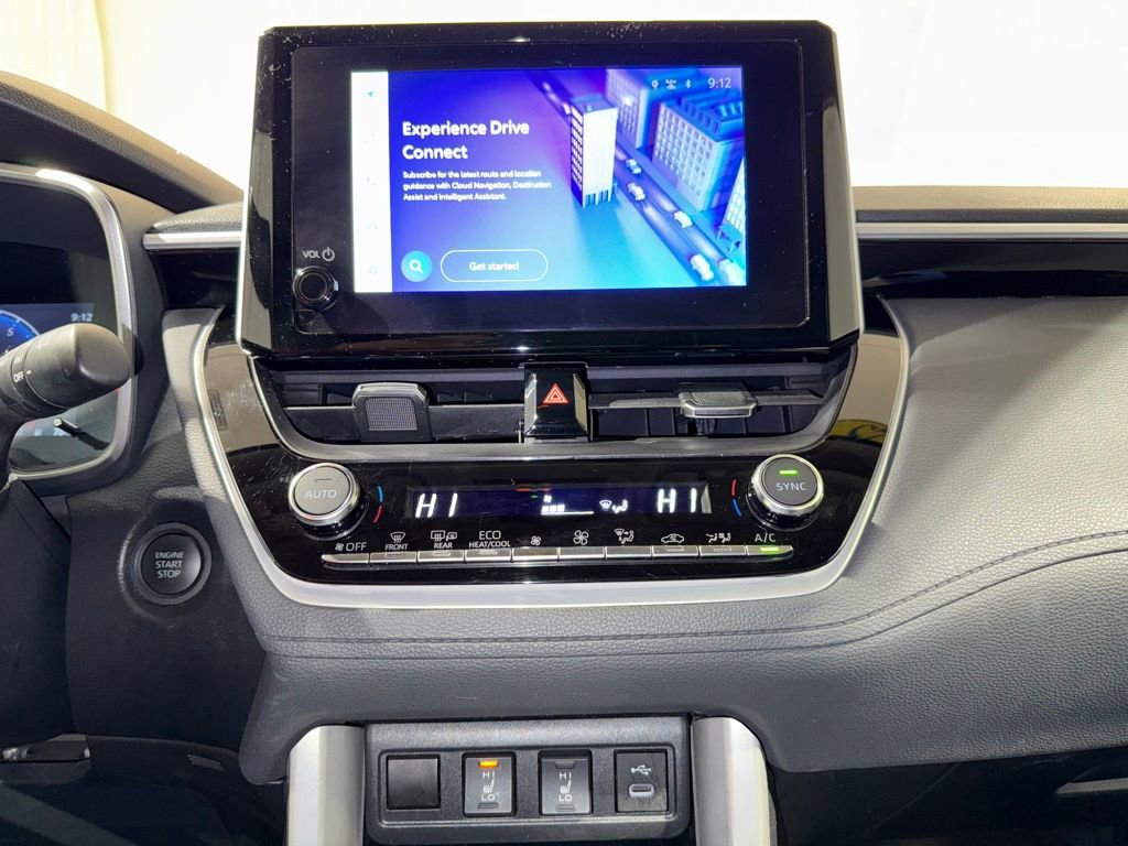 Certified 2025 Toyota Corolla Cross XLE image 26