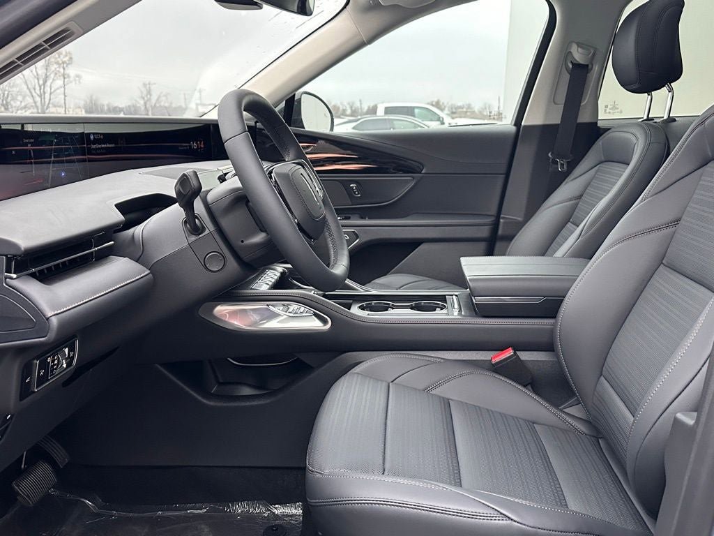 New 2026 Lincoln Nautilus Reserve w/ Jet Appearance Package AWD/4WD image 10