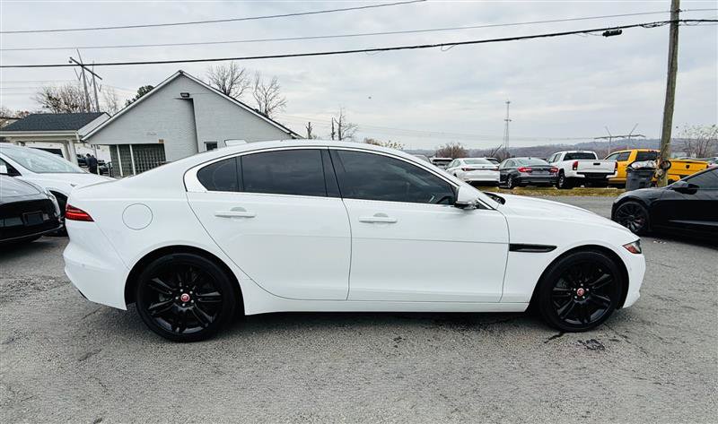Used 2020 Jaguar XE S RWD image 7