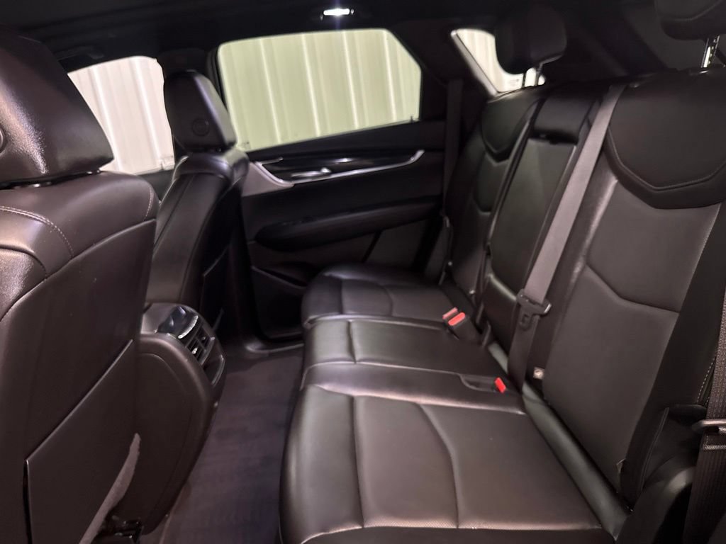 Used 2022 Cadillac XT5 Premium Luxury FWD image 13