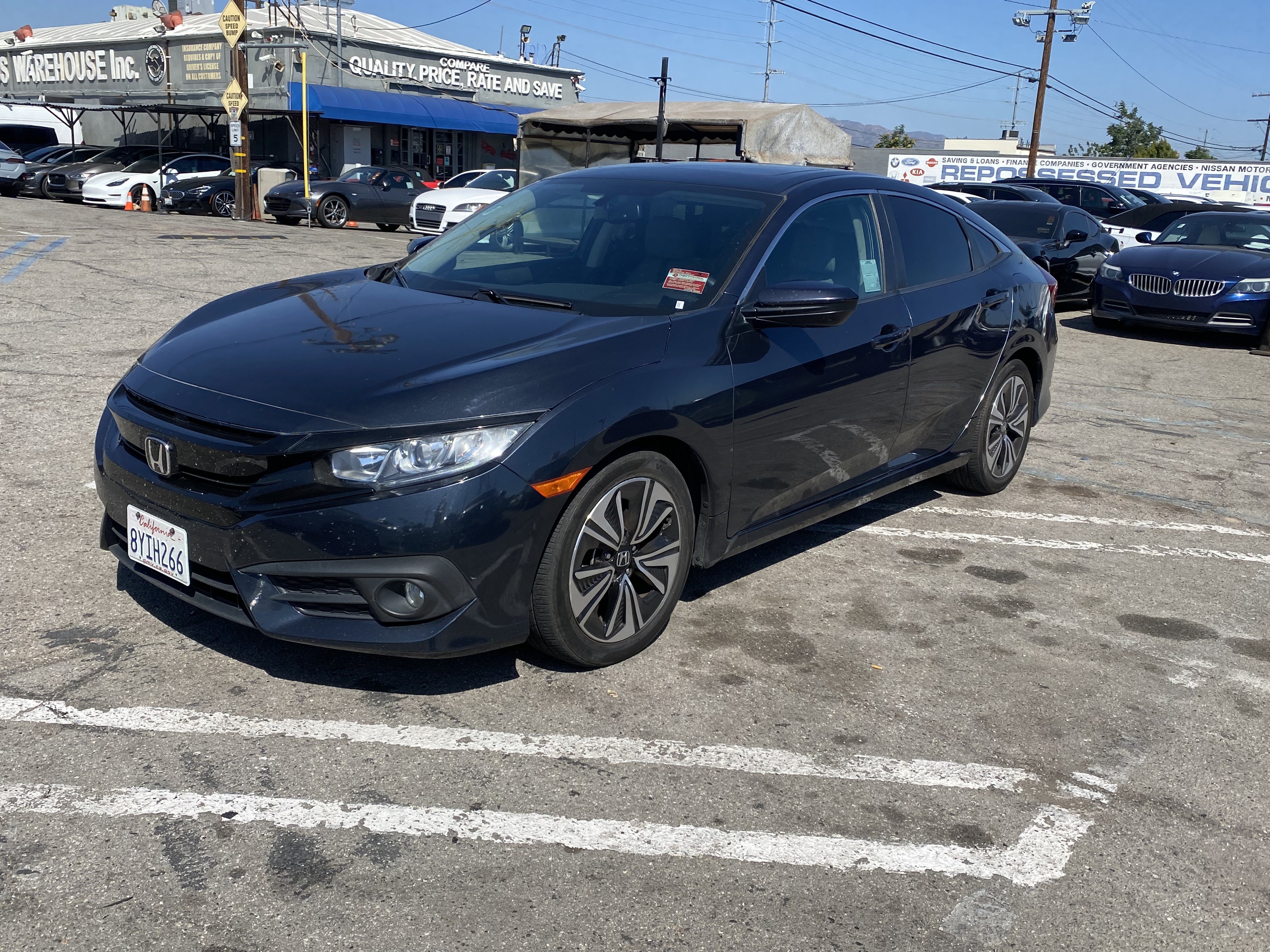 Used 2017 Honda Civic EX-L image 2