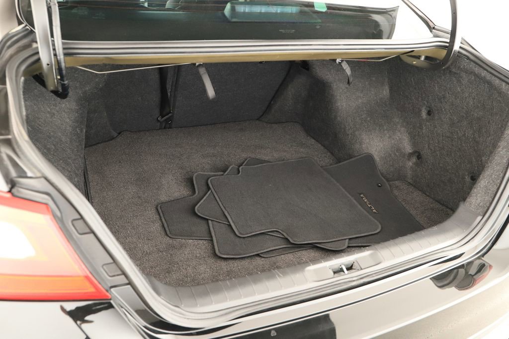 Used 2017 Nissan Altima 2.5 SL w/ 2.5 Technology Package image 28