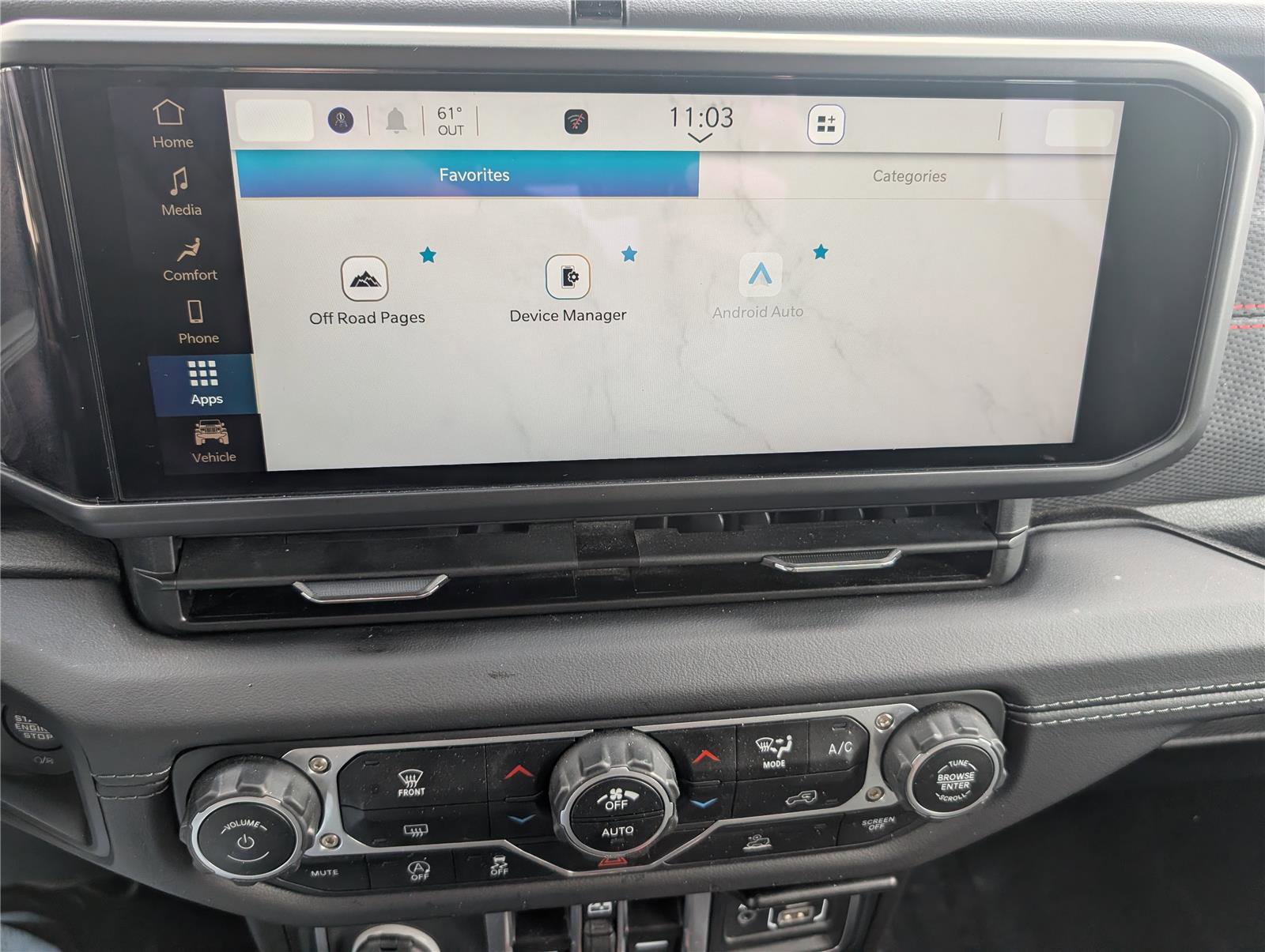 Used 2025 Jeep Wrangler Rubicon image 29