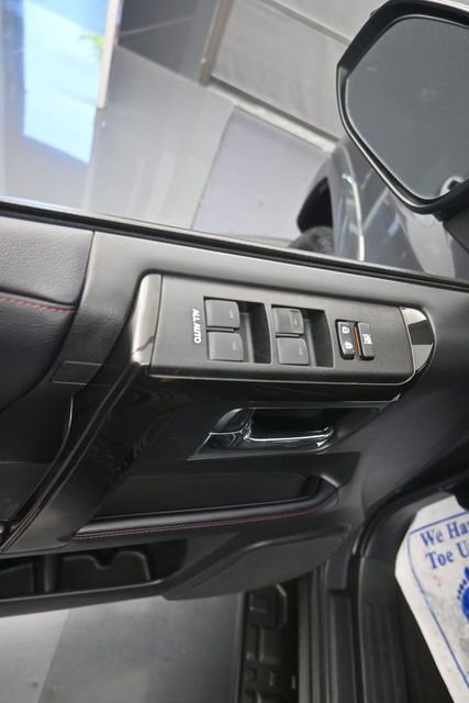 Used 2024 Toyota 4Runner TRD Off-Road image 11