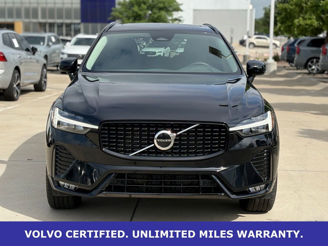 Certified 2025 Volvo XC60 B5 Core AWD/4WD image 4