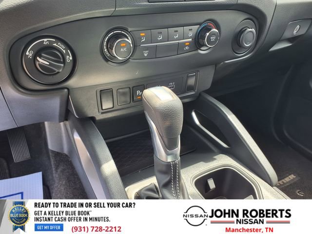 Used 2022 Nissan Frontier SV w/ Technology Package AWD/4WD image 30