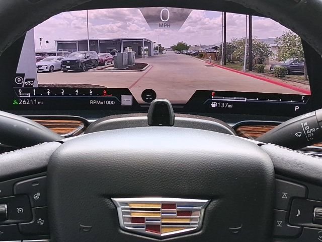 Used 2024 Cadillac Escalade Premium Luxury w/ Performance Package image 14