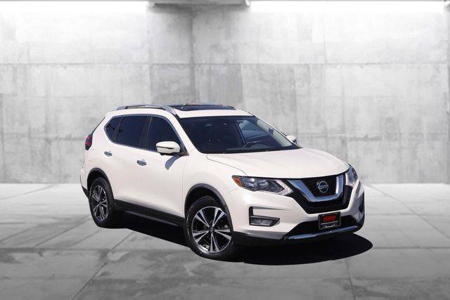 Used 2020 Nissan Rogue SV w/ Sun & Sound Touring Package AWD/4WD image 2