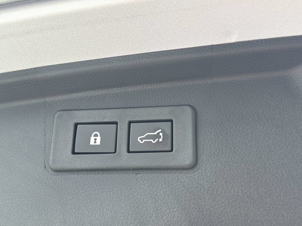 Certified 2025 Subaru Outback Limited AWD/4WD image 15