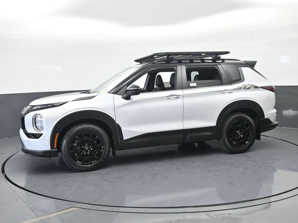 New 2026 Mitsubishi Outlander AWD video 2