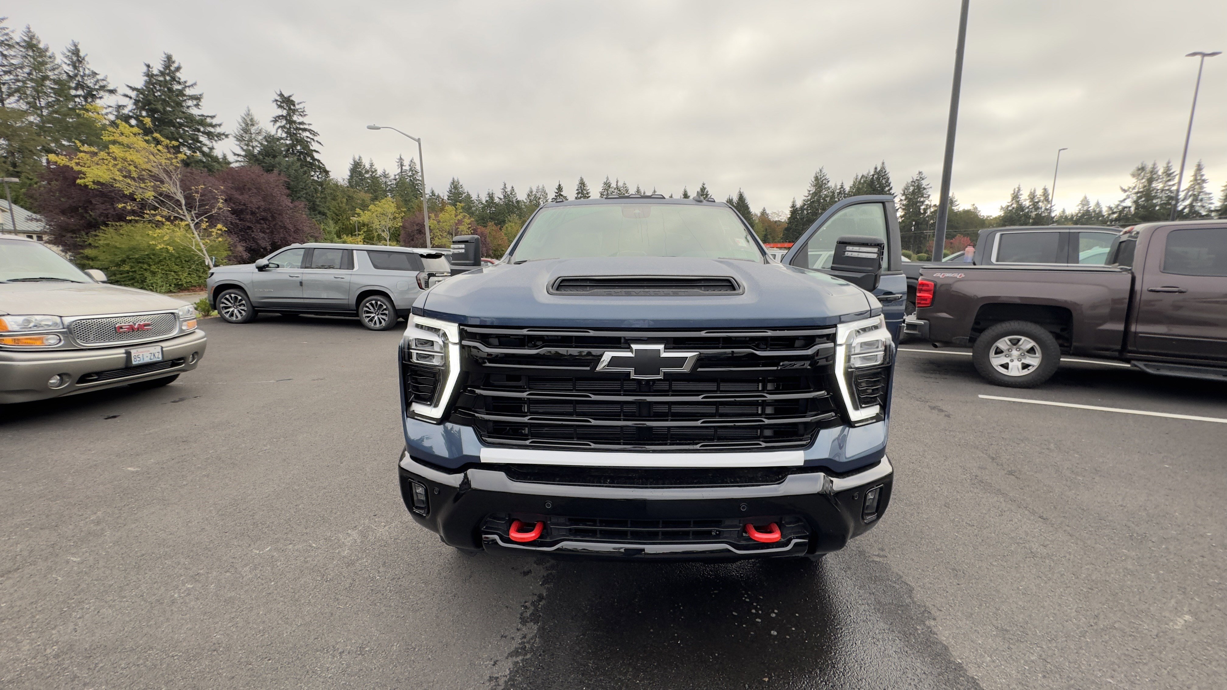 New 2026 Chevrolet Silverado 2500 LT w/ Trail Boss Package image 3