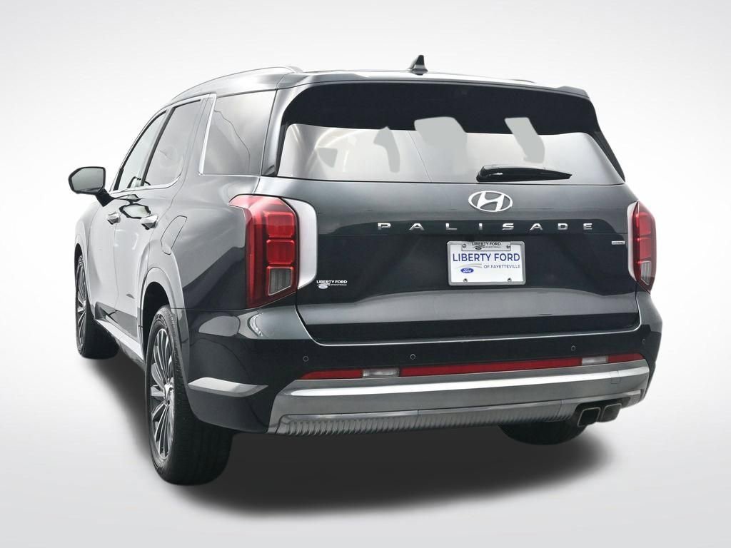 Used 2025 Hyundai Palisade Calligraphy image 9