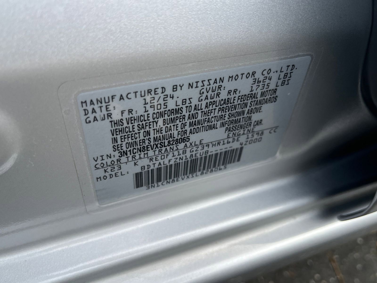 Used 2025 Nissan Versa SV image 27