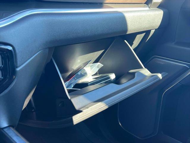 Used 2023 Chevrolet Silverado 1500 High Country image 26