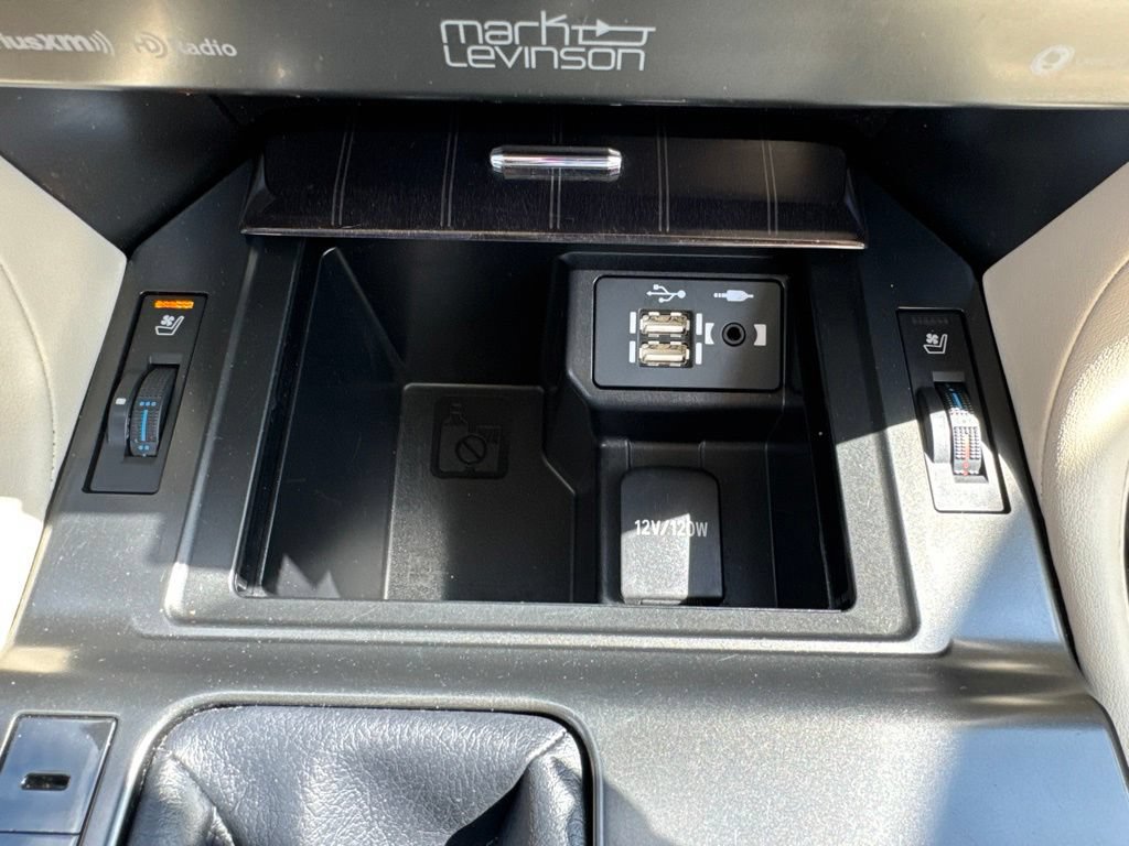 Used 2022 Lexus GX 460 Luxury w/ Sport Design Package AWD/4WD image 8