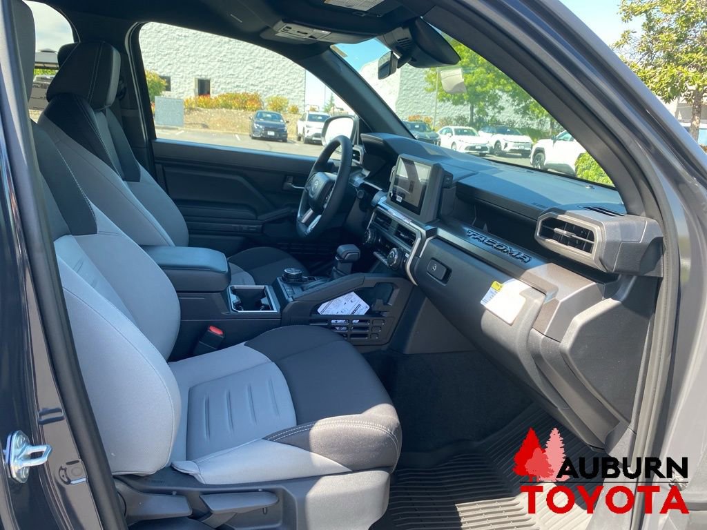 New 2026 Toyota Tacoma TRD Off-Road AWD/4WD image 15