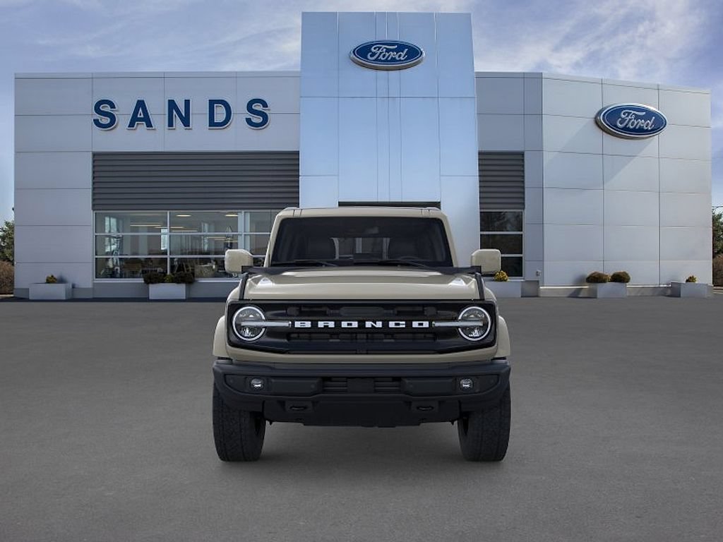 New 2026 Ford Bronco Outer Banks AWD/4WD image 6