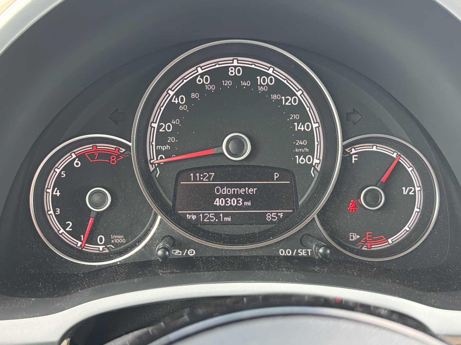 Used 2019 Volkswagen Beetle 2.0T SE FWD image 26