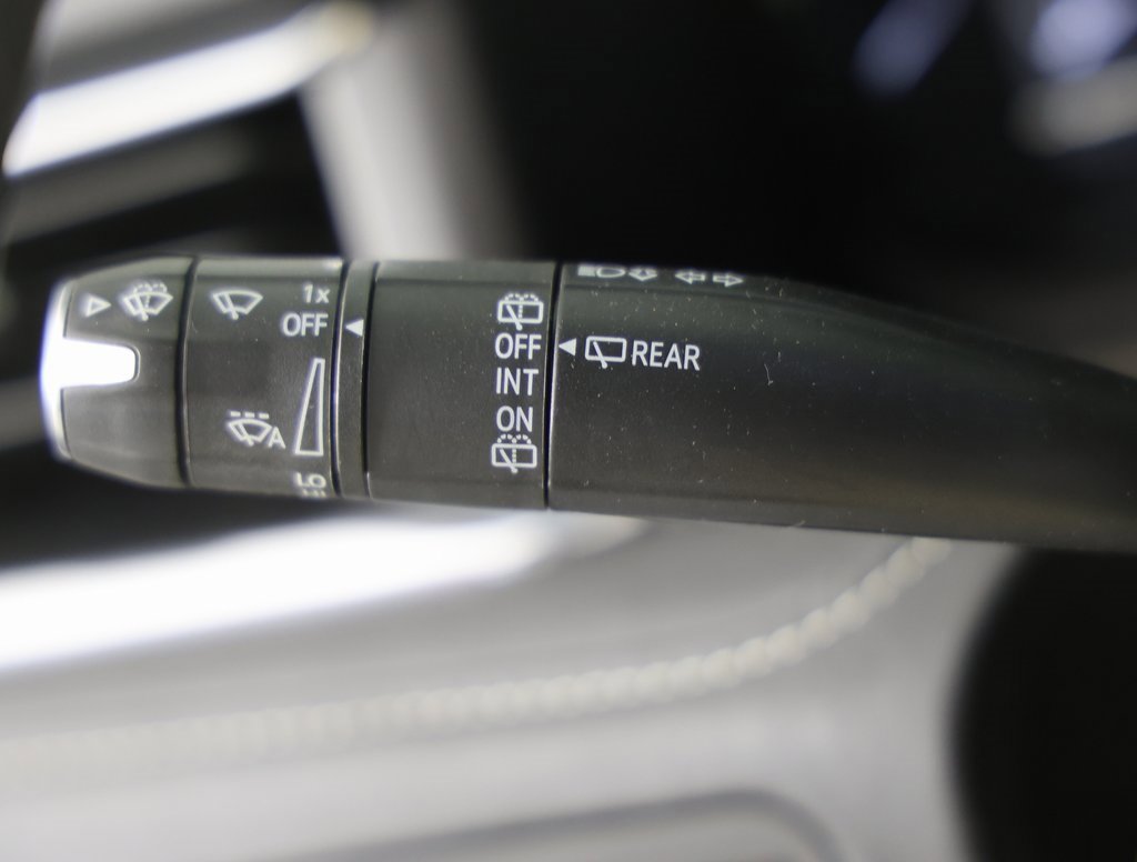 Certified 2024 GMC Yukon Denali Ultimate image 26