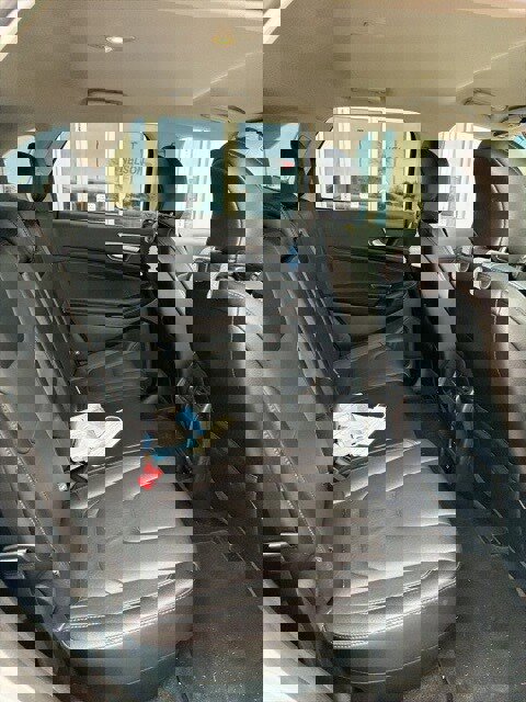 Used 2018 Ford Edge Titanium w/ Technology Package image 11