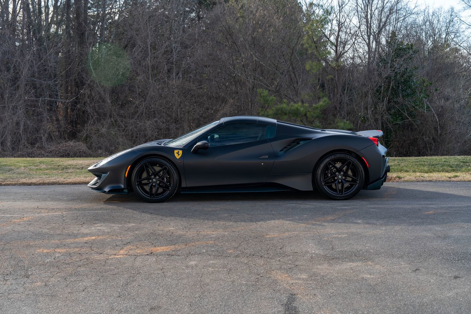 Used 2020 Ferrari 488 Pista Spider image 3
