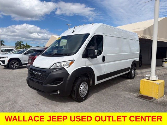 Used 2026 RAM ProMaster 2500 w/ Convenience Group FWD image 1
