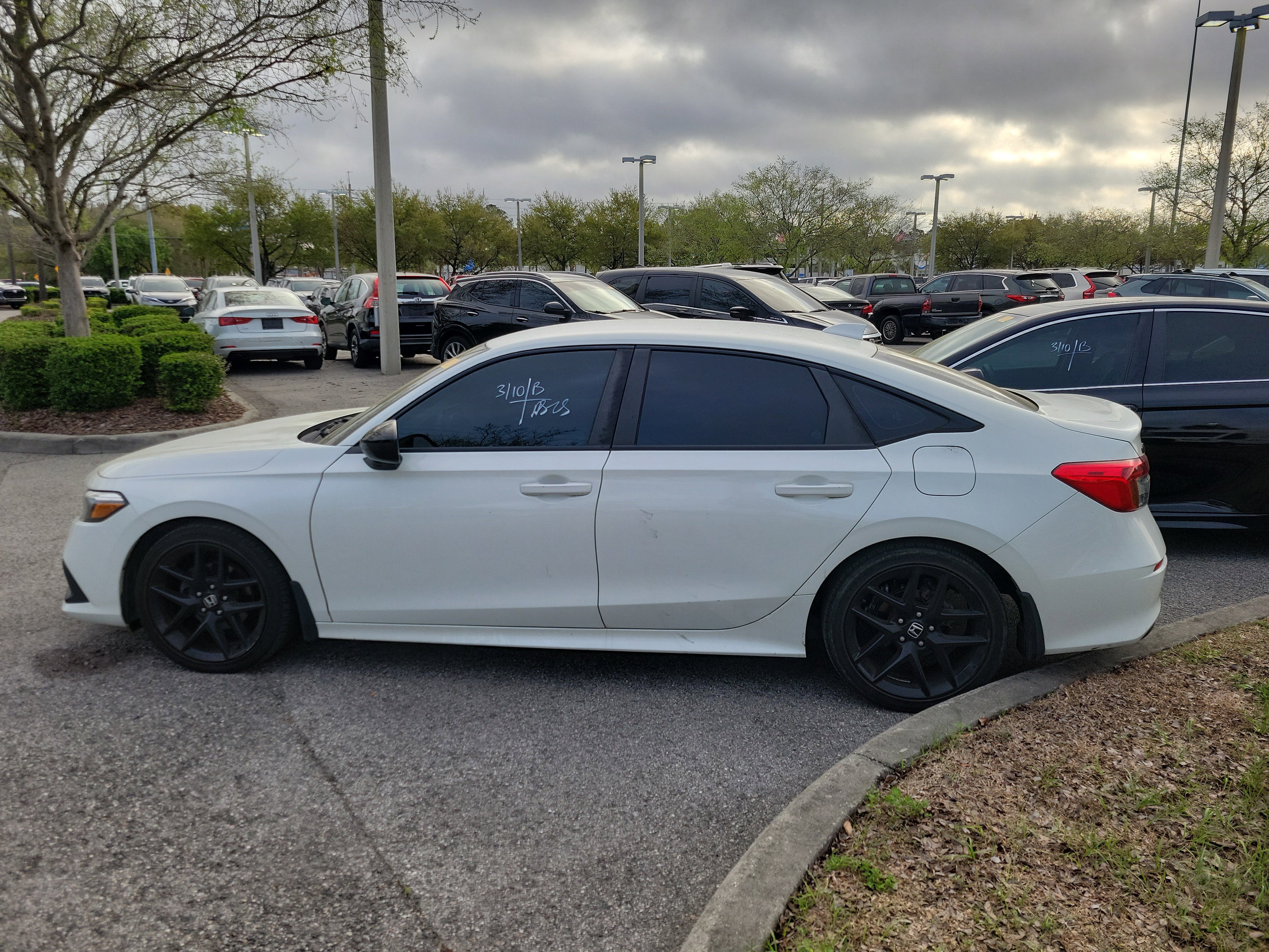 Used 2023 Honda Civic Sport image 21