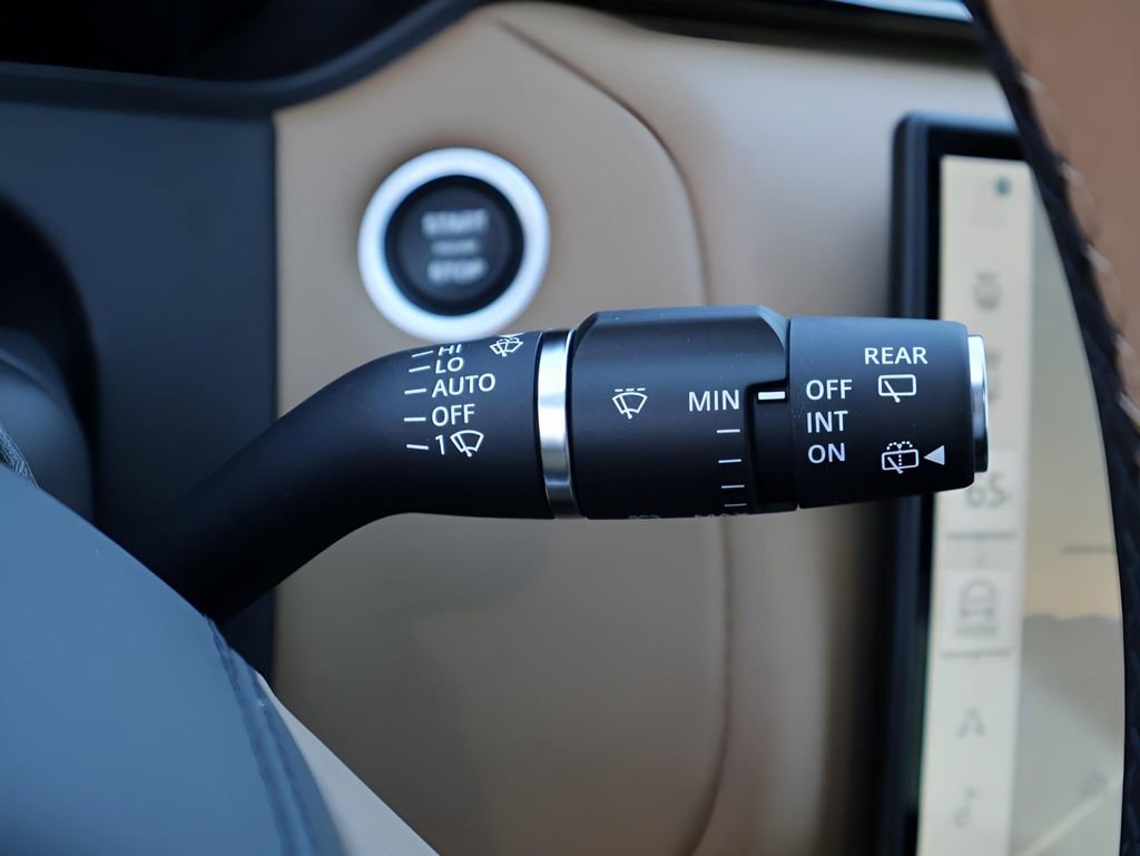 New 2026 Land Rover Range Rover Velar Autobiography image 34