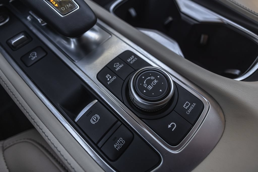 Used 2024 INFINITI QX60 Luxe AWD/4WD image 17