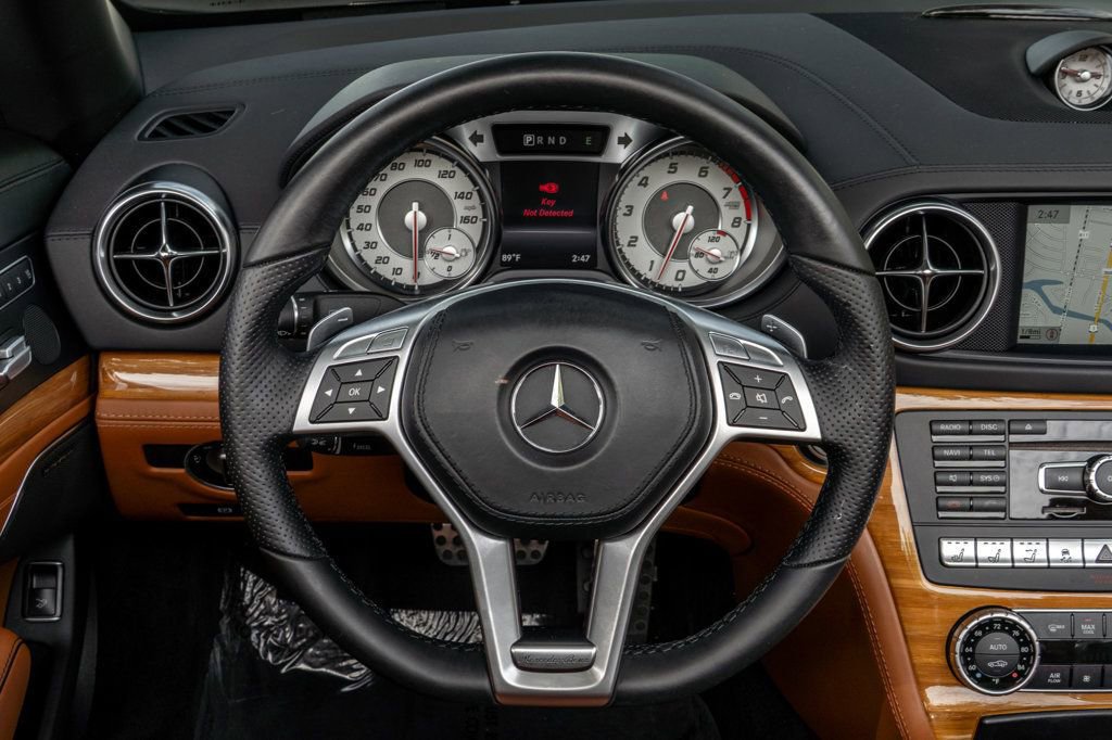 Used 2016 Mercedes-Benz SL 550 image 19