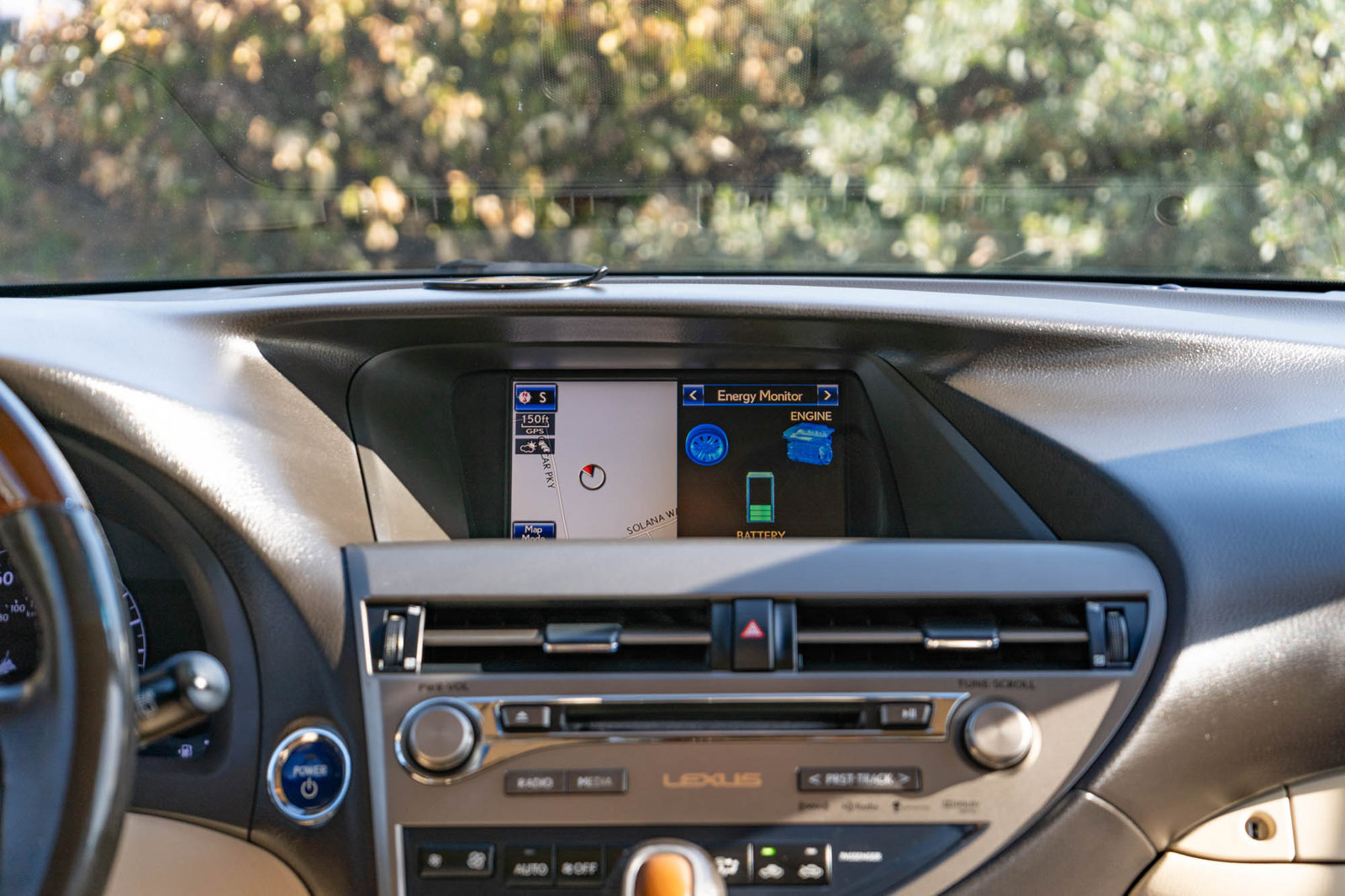 Used 2013 Lexus RX 450h AWD w/ Navigation Pkg image 18