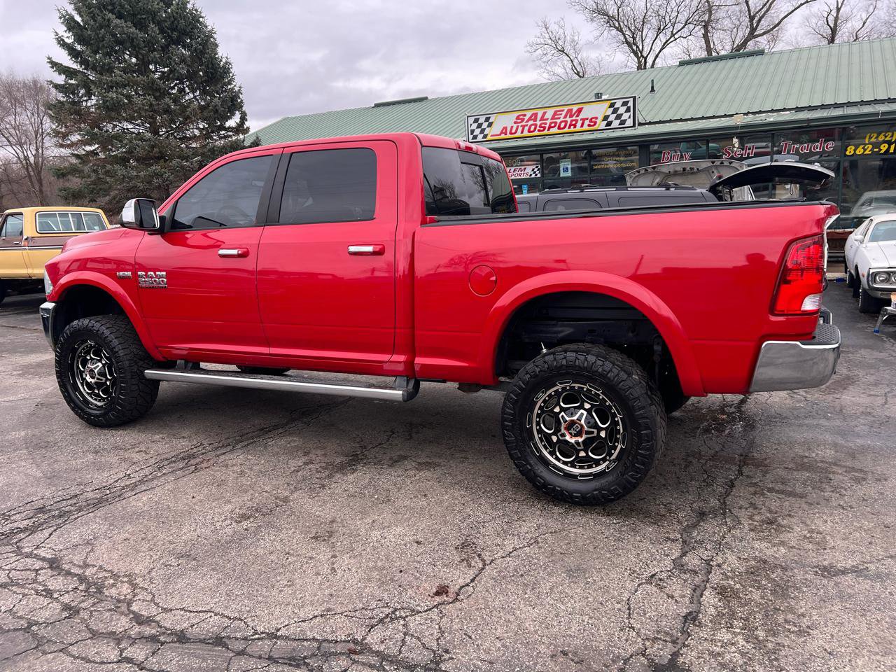 Used 2014 RAM 2500 SLT image 5
