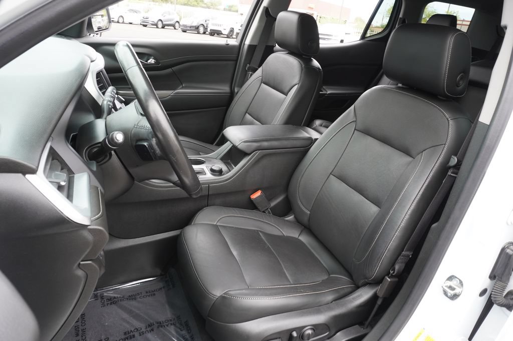 Certified 2019 GMC Acadia SLT w/ Black Edition FWD image 15
