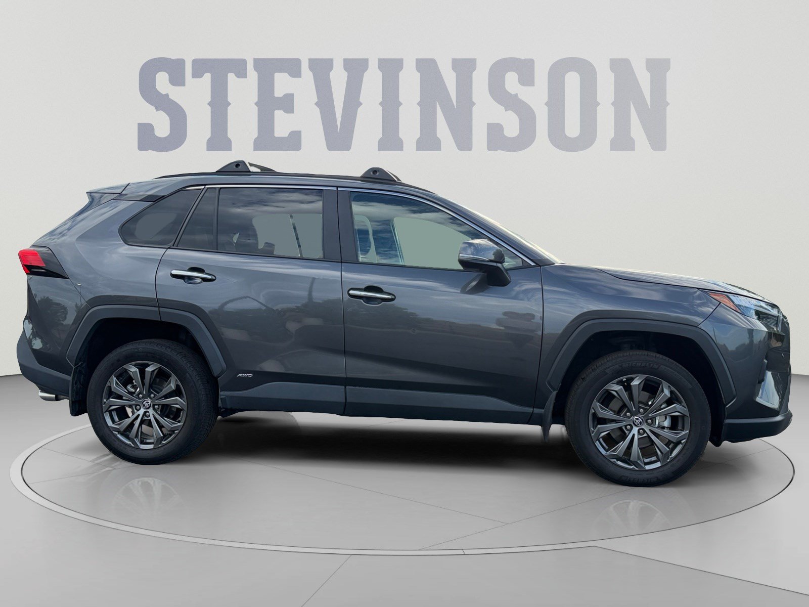 Used 2023 Toyota RAV4 Limited AWD/4WD image 6